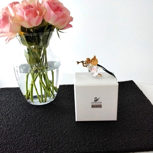 Swarovski Crystal Angel (#211085) - Picture 1 of 10